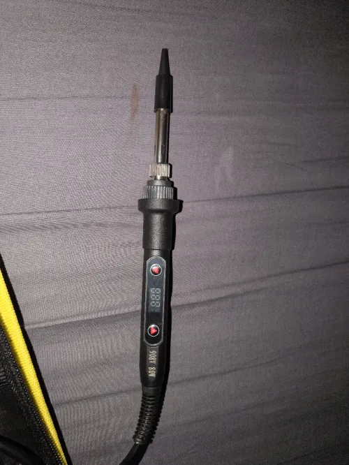 soldering iron kit / kit de fer à souder