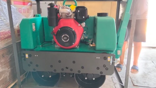 Rouleau compacteur 