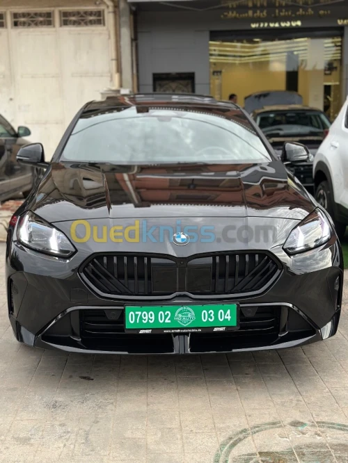 BMW Série 1 2025 M