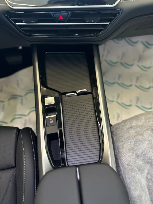 Volkswagen Passat 2025 PRO