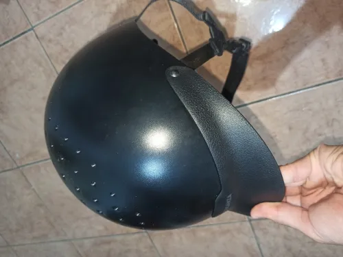 Bombe d'équitation Decathlon M