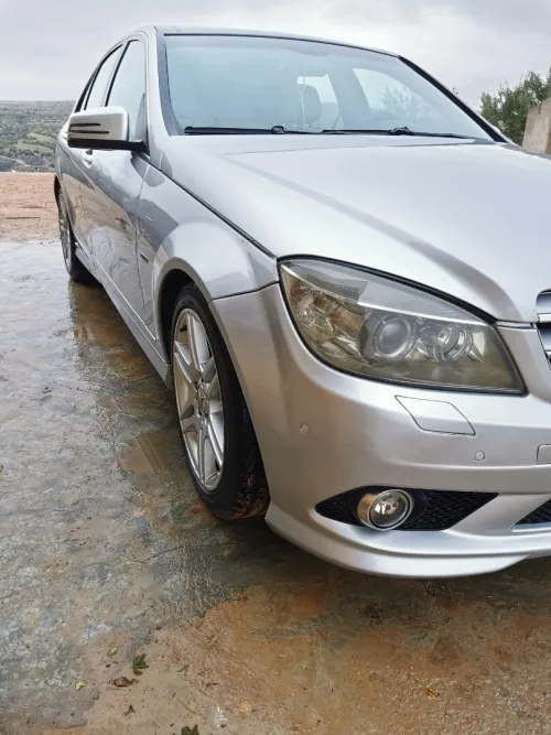 Mercedes Mercdes 2010 