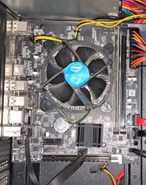 GTX 750 TI I5 4570 12GB RAM PSU400W