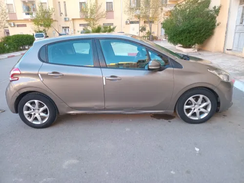 Peugeot 208 2013 Active