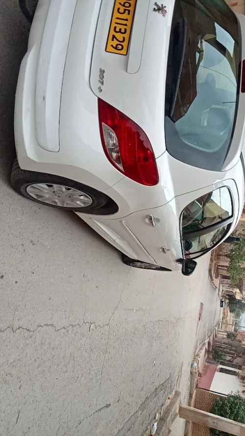Peugeot 207 plus 2013 207 plus