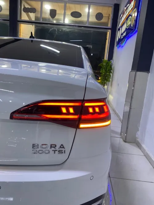 Volkswagen Bora 2025 Carat