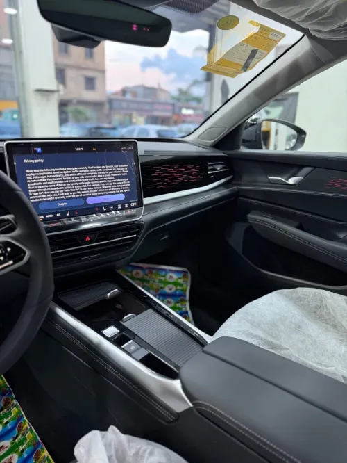 Volkswagen Passat 2025 Pro