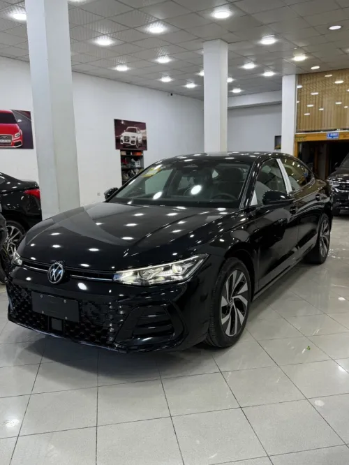 Volkswagen Passat 2025 Pro