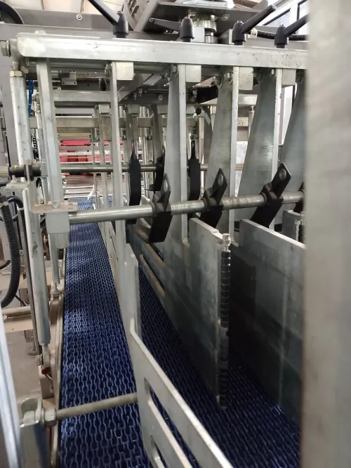 Ligne de production de production d'eau minérale 0.5L automatique et complète