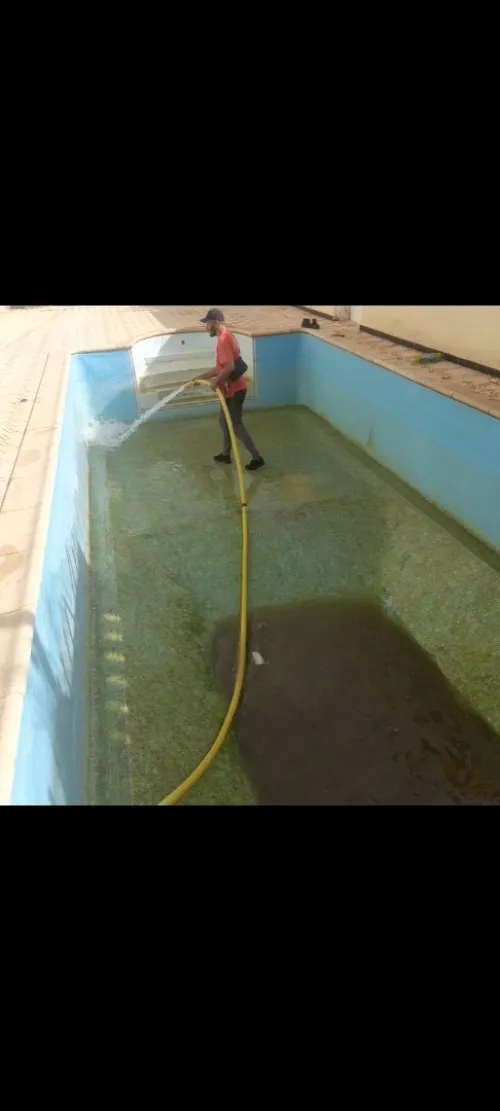 Nettoyage de piscine
