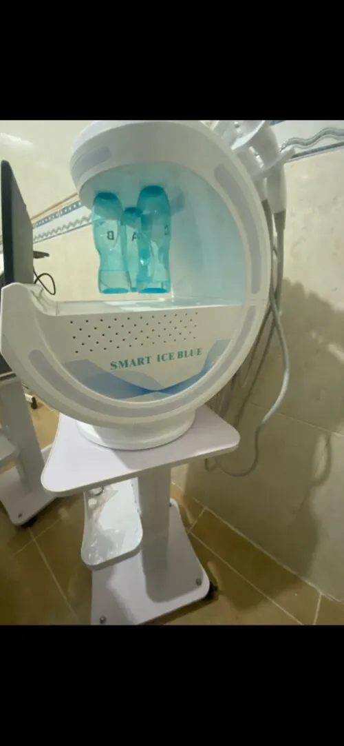 Appareil hydrafacial ice blue