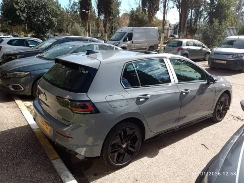 Volkswagen Golf 8 2025 R Black Edition 