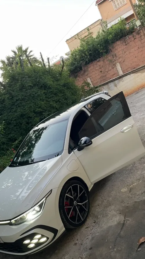 Volkswagen Golf 8 2021 GTE