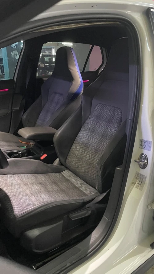 Volkswagen Golf 8 2021 GTE