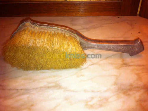 brosse en argent  style Louis XVI