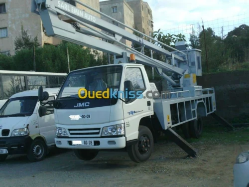 LOCATION CAMION NACELLE 14 m