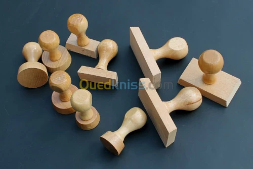 CONFECTION DES GRIFFS ET  CACHETS