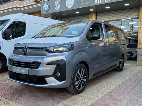 Peugeot Traveller 2026 VIP