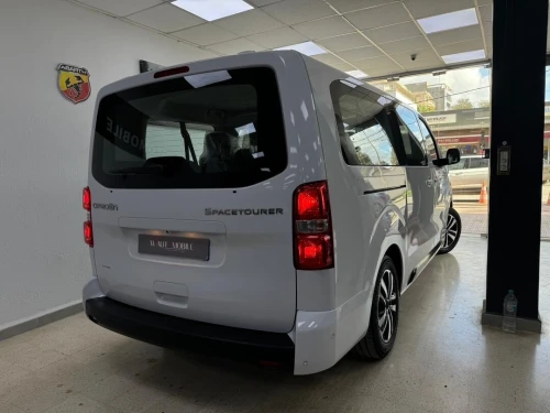 Peugeot Traveller 2026 VIP