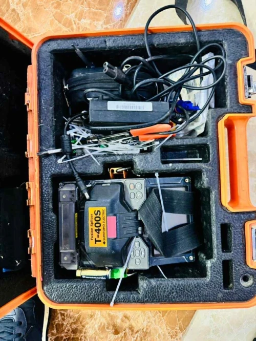 Lot SOUDEUSE FIBRE OPTIQUE