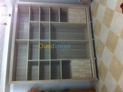 meubles bureautique et domestique