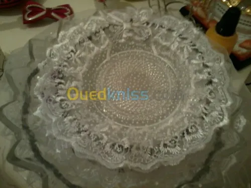les assiettes .les fleurs  