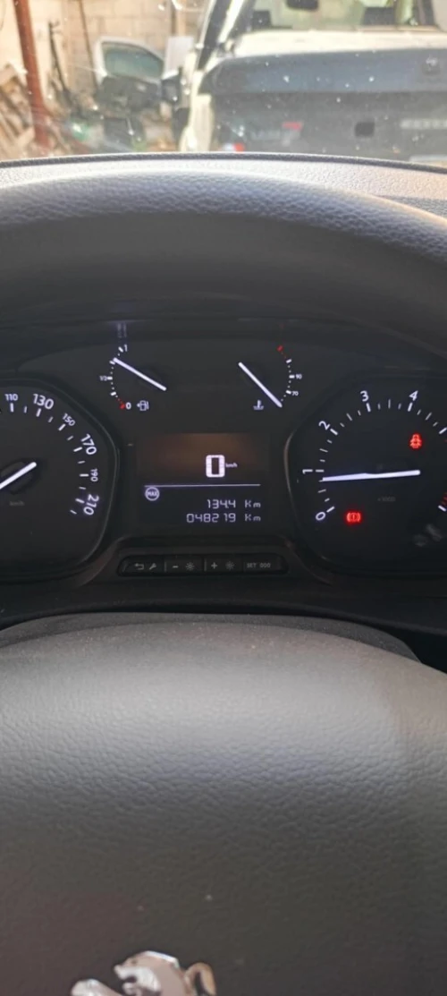 Peugeot Expert 2023