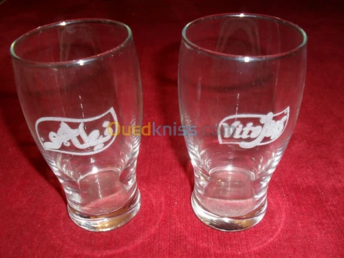  GRAVURE ET  DÉCOUPE AU LASER