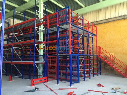 Rayonnage sur mezzanine 
