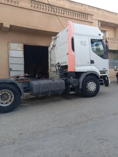Renault Premium 2006