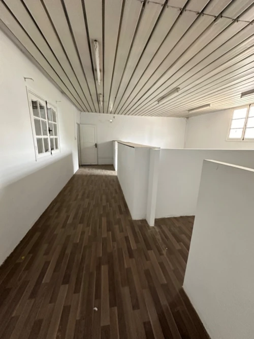 Location Hangar Oran Es senia
