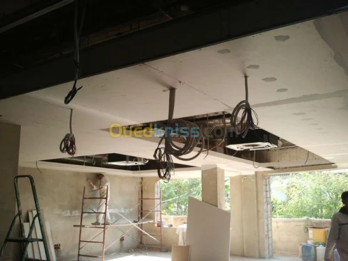 Aménagement intérieurs-extérieurs