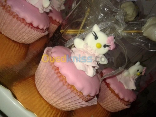 gateaux et cupcakes pesonalisé