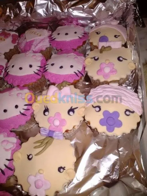 gateaux et cupcakes pesonalisé