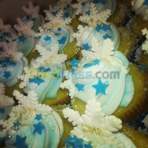 gateaux et cupcakes pesonalisé