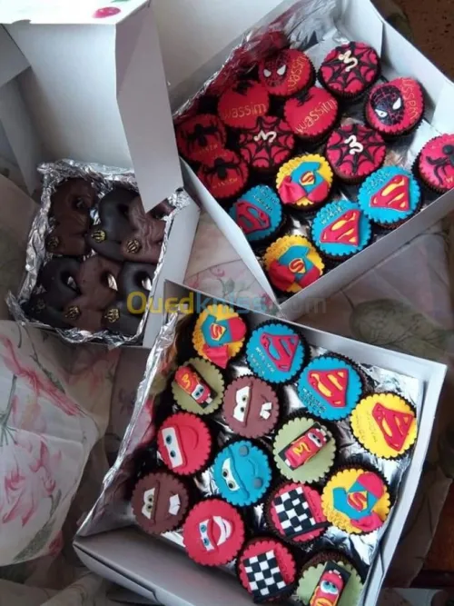 gateaux et cupcakes pesonalisé