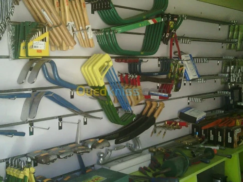 VENTE MATÉRIEL ET OUTILLAGES PROFESSIO