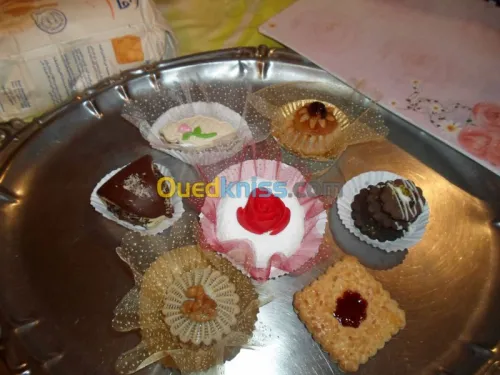 gateaux, salés, patisserie et pain