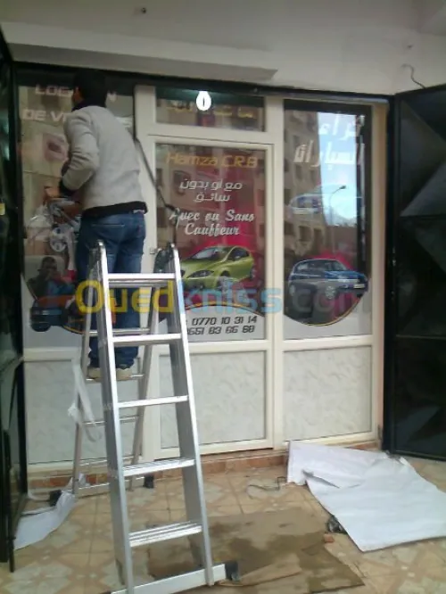 Enseignes publicitaires, alucobond