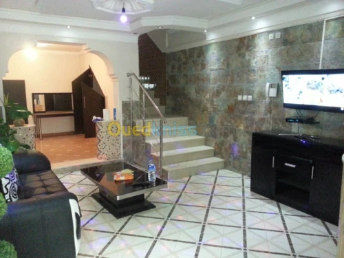 Location Niveau De Villa F3 Alger Dely brahim