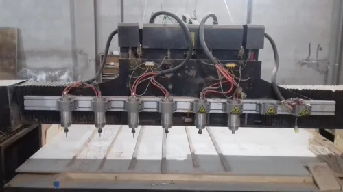 Machine cnc 8 tête bois