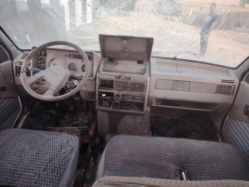 Iveco pour pièces vitré 18 places
