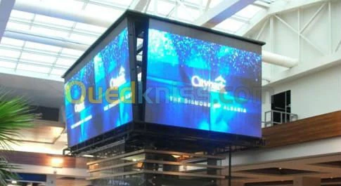 géant LED-Société chinois Ouled Fayet 