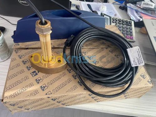 Sonde traversante AIRMAR 600w en bronze B45 avec fiche Lowrance / Simrad