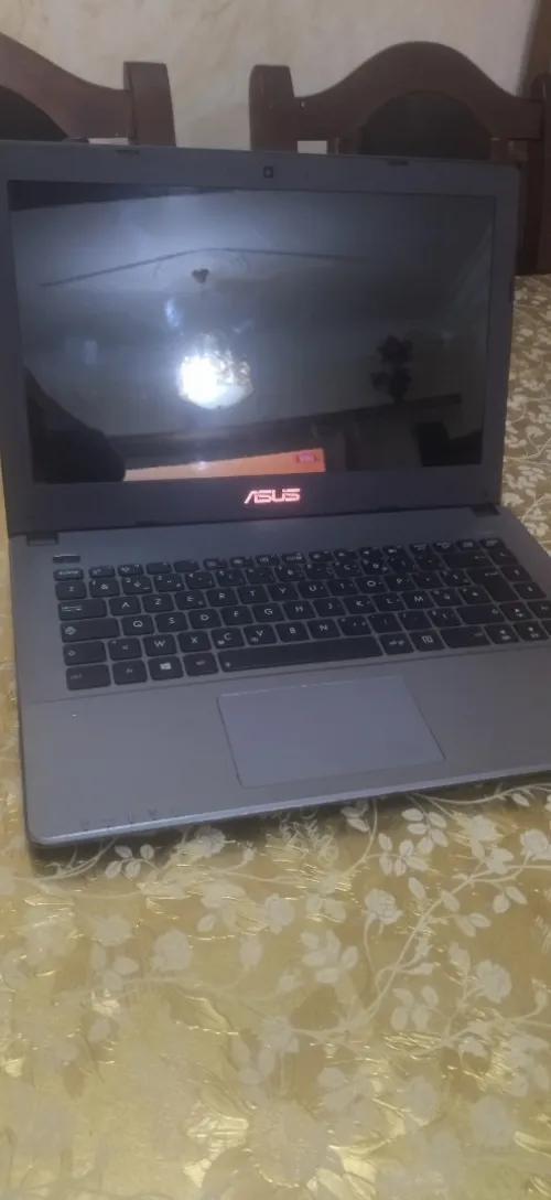 Laptop Asuse i5