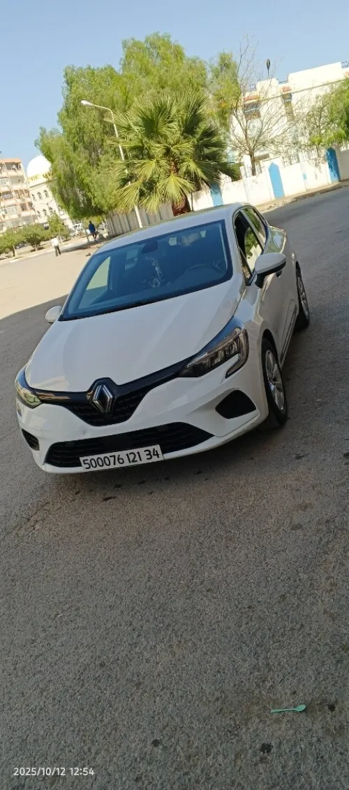 Renault Clio 5 2021 Bisnes