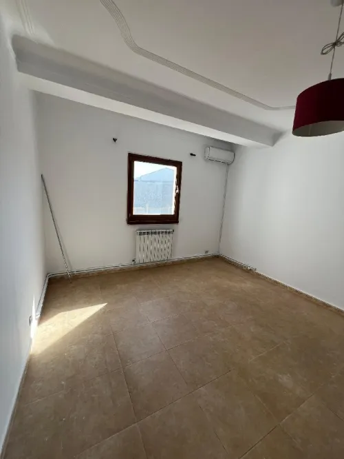Location Appartement F4 Alger Draria
