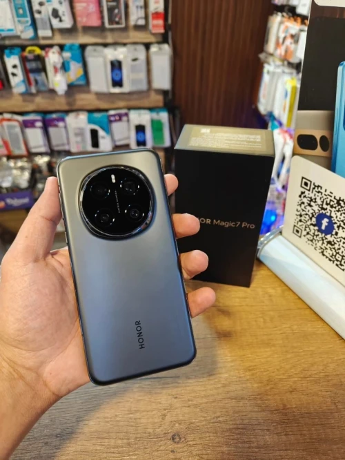 HONOR MAGIC 7 PRO