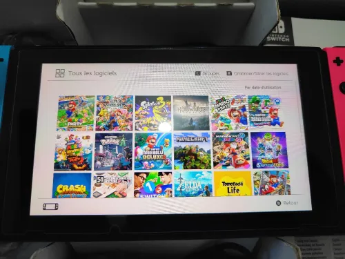 Nintendo switch V1 2019 flashée puce 128 go excellent état