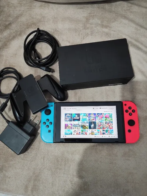 Nintendo switch flashée puce 256 go + mode online